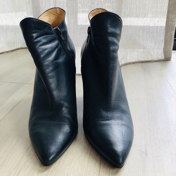 Leather ankle boots - Picture 4 of 5